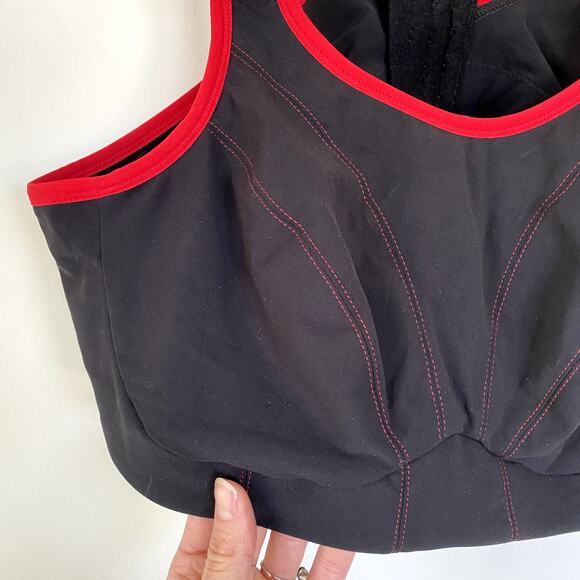 NWT Goddess Soft Cup Full Figure Sports Bra in Black Size 44C - Picture 4 of 9